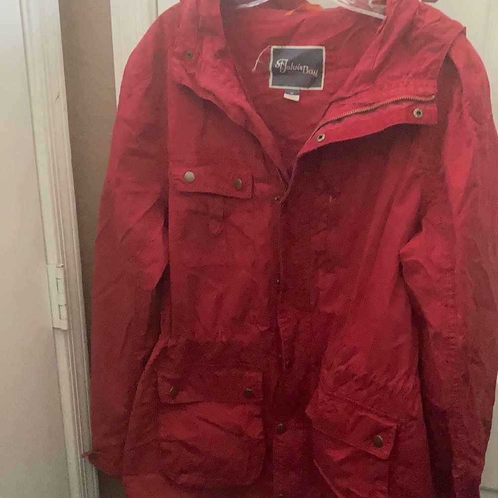 FINAL MARKDOWN St johns bay ladies hooded jacket medium